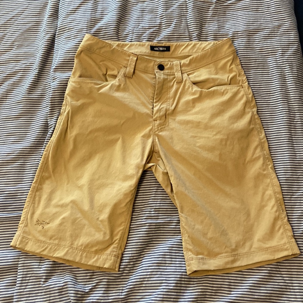 Arc’teryx Russet Short 12 Men size 30